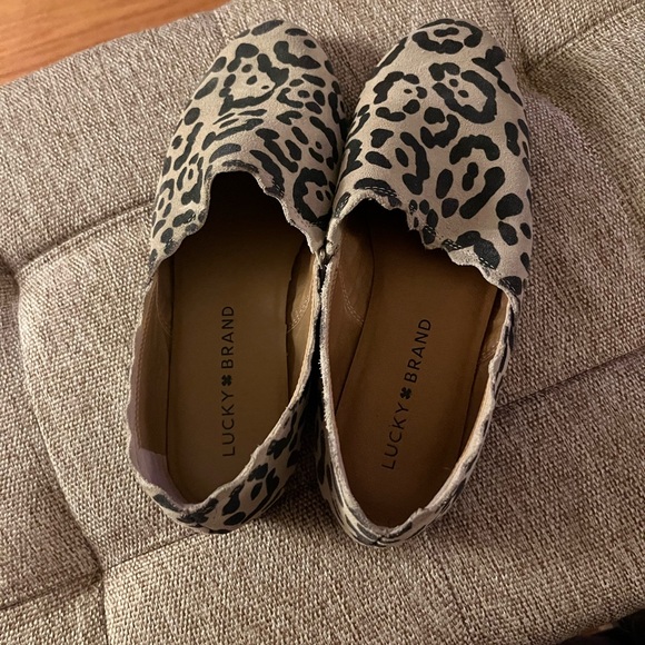 Lucky Brand Women's Leopard Print Loafers - Picture 3 of 6